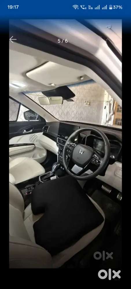 Mahindra Xuv 3xo Petrol Ax7l 2025
