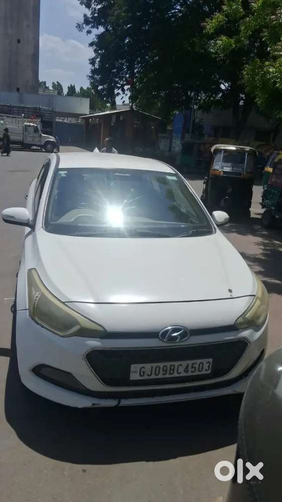 Hyundai I20 2015 Cng & Hybrids 95000 Km Driven