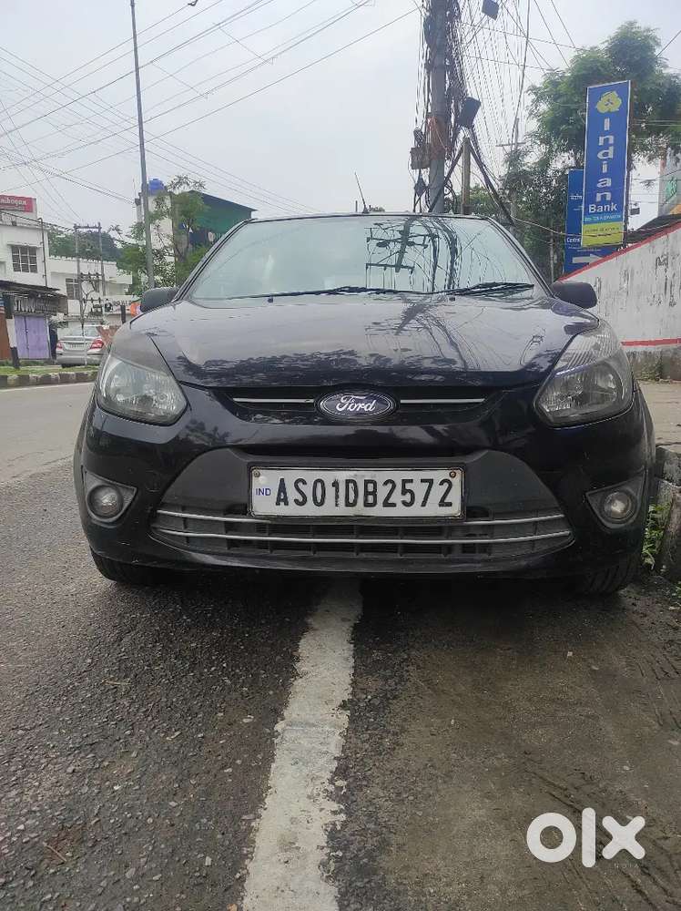 Ford Figo Petrol 100000 Km Driven