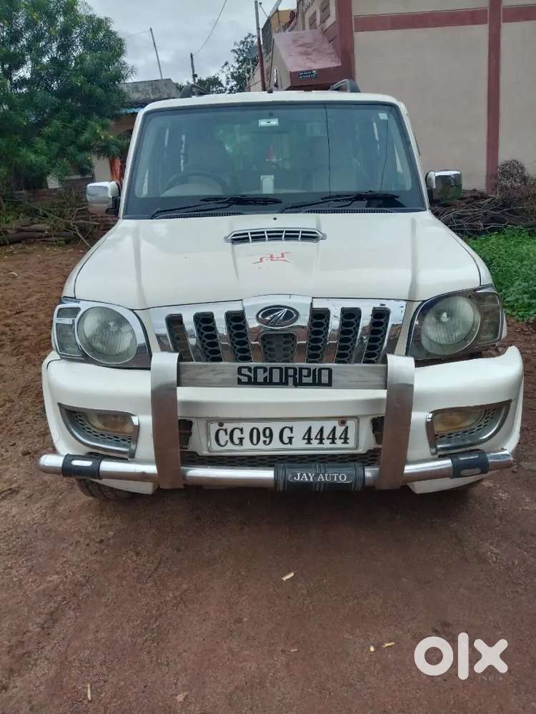 Mahindra Scorpio 2012 Diesel Manual Third Owner