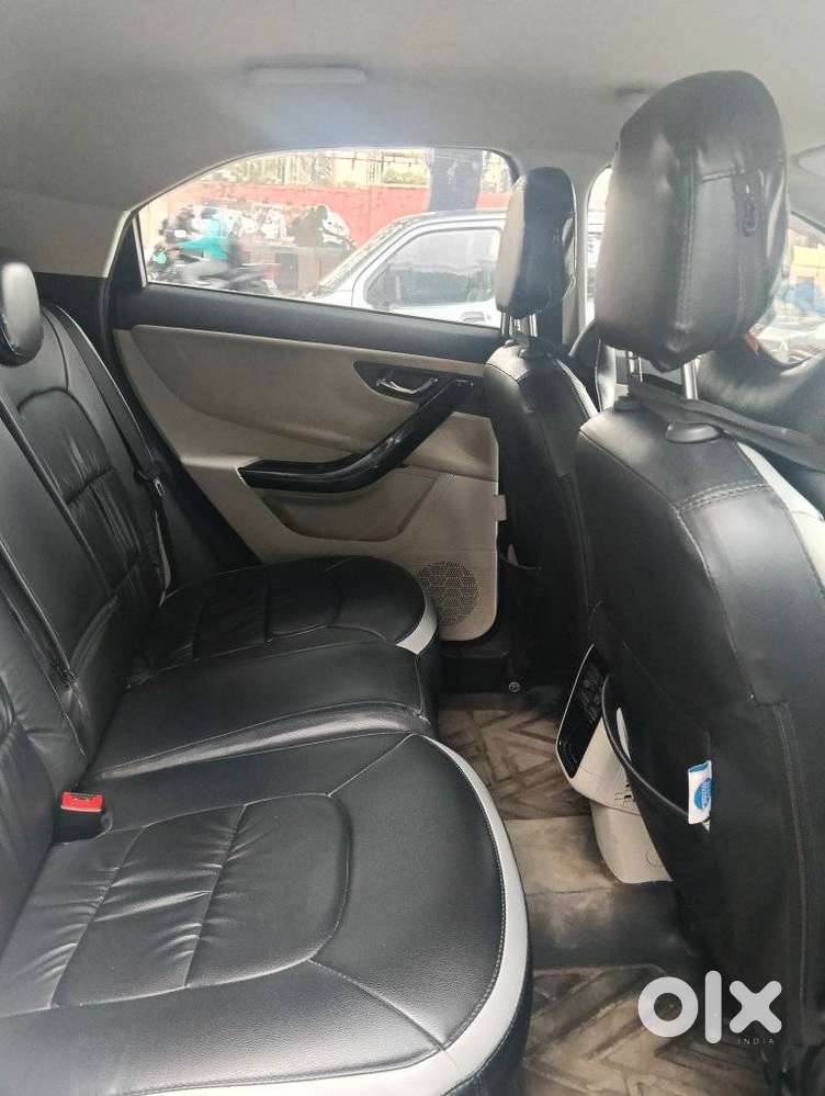 Tata Nexon 1.2 Revotron Xz Plus, 2021, Petrol