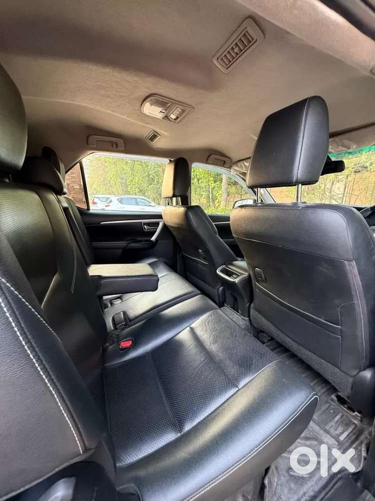Toyota Fortuner 4x2 At, 2024, Diesel