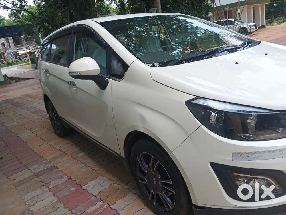 Mahindra Marazzo 2021 Diesel Well Maintained