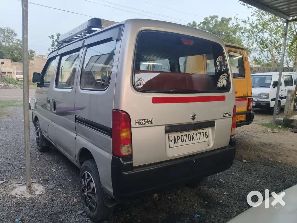 Maruti Suzuki Eeco .2017.modl.5setr.ac