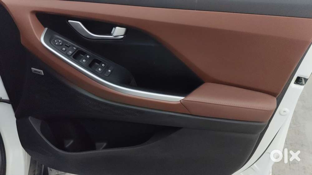 Hyundai Alcazar 1.5 Signature (o) Diesel At 7 Str, 2024, Petrol
