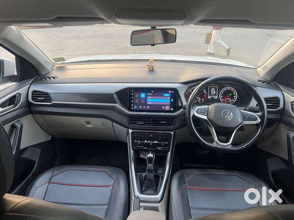 Volkswagen Taigun 1.0 Tsi Highline At, 2022, Petrol