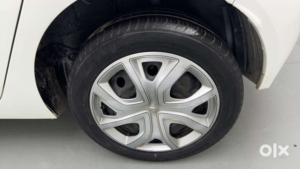 Tata Altroz 1.2 Xm Plus, 2021, Petrol