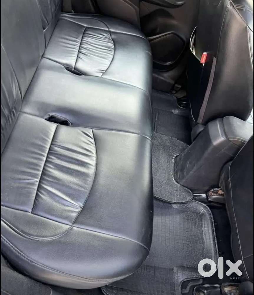 Honda Wr-v 2017 Diesel Well Maintained With Sunroof Top Model Vx.