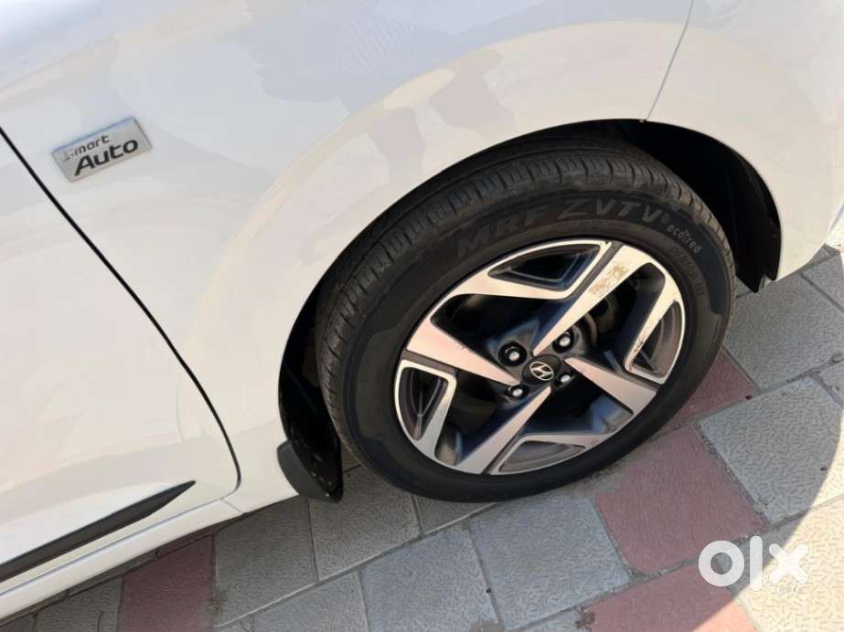Hyundai Aura Sx Plus Crdi Automatic, 2021, Petrol