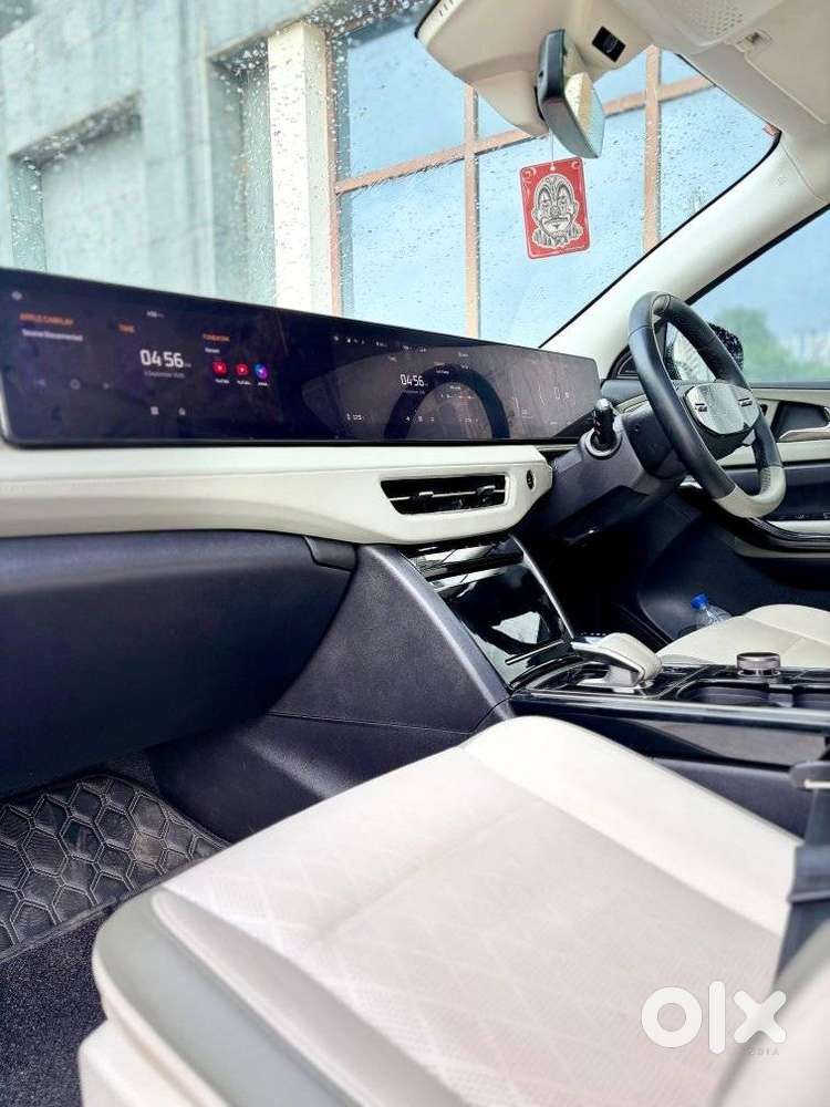 Mahindra Xev 9e Pack Three Select, 2025, Electric