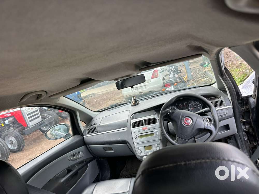 2011 Fiat Punto Emotion