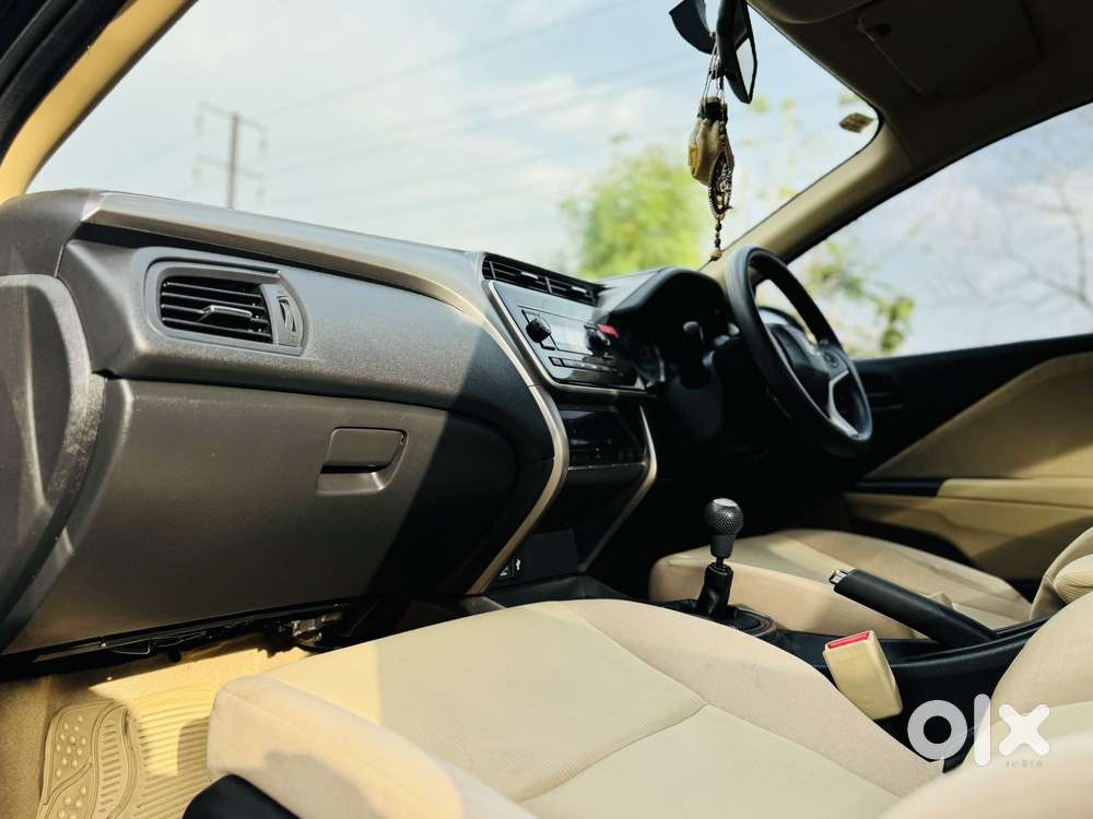 Honda City 2014-2015 I Vtec Sv, 2016, Petrol