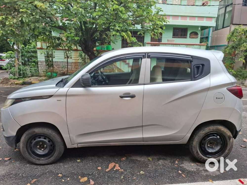 Mahindra Kuv 100 K6 G 5 Str, 2016, Petrol