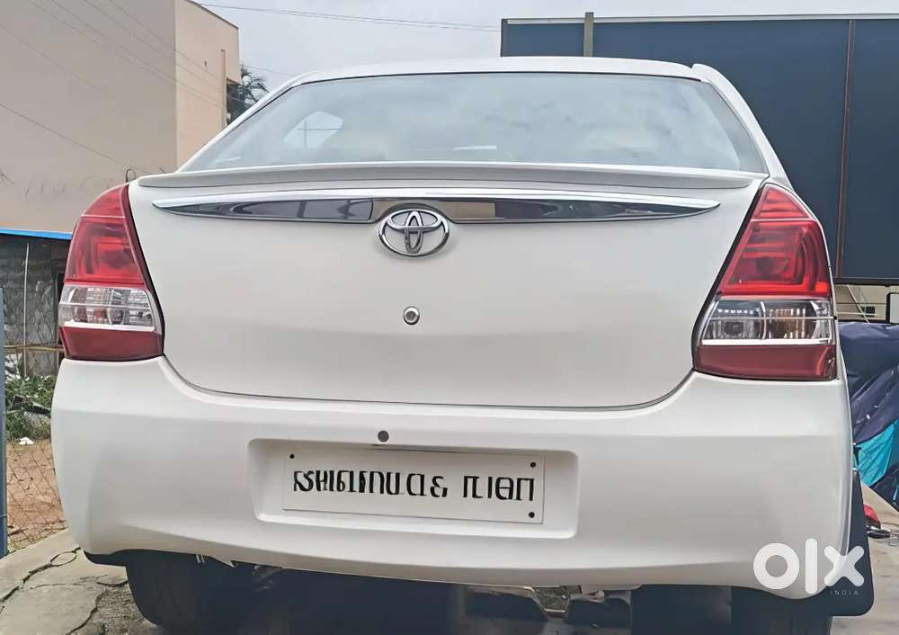 Toyota Etios Vx D 2012 Model