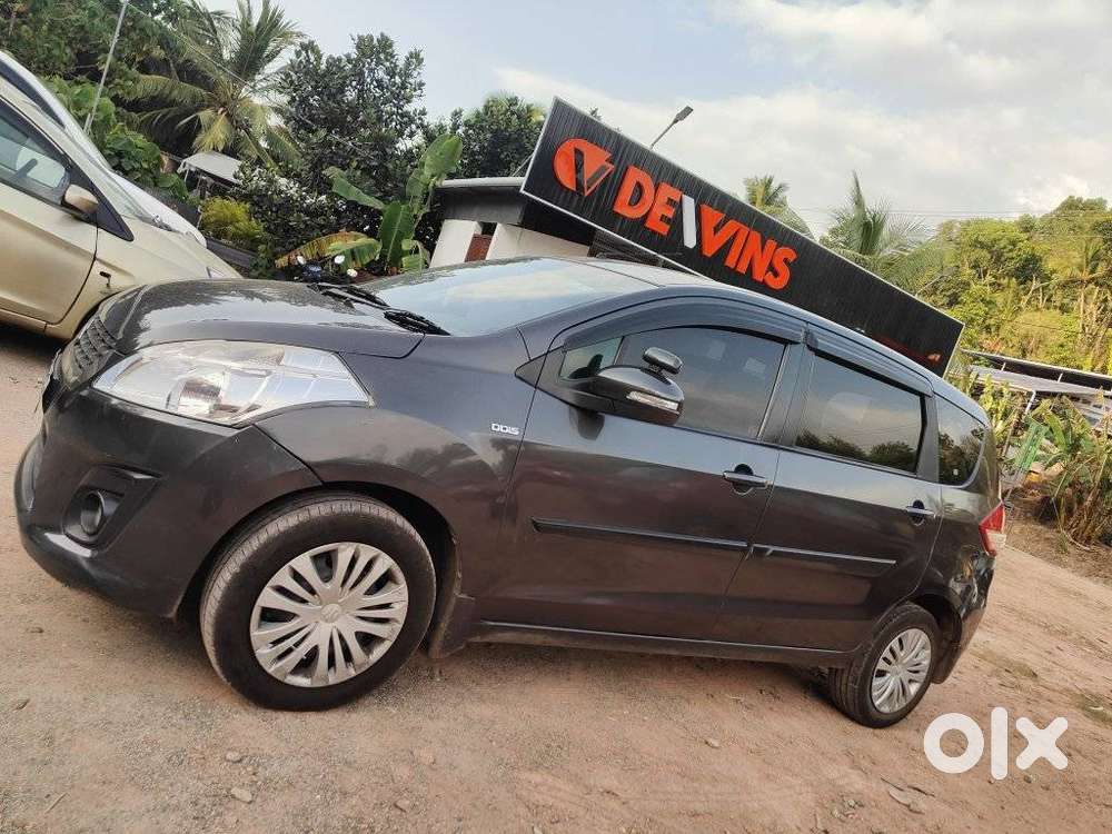 Maruti Suzuki Ertiga 2012-2015 Vdi, 2012, Diesel