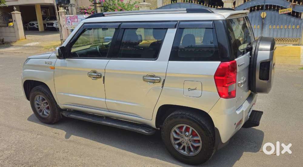 Mahindra Tuv 300 T10, 2018, Diesel