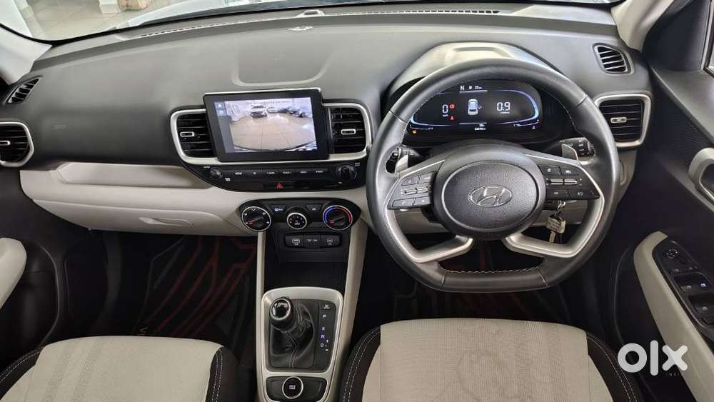 Hyundai Venue 1.0 S (o) Turbo Dct, 2022, Petrol