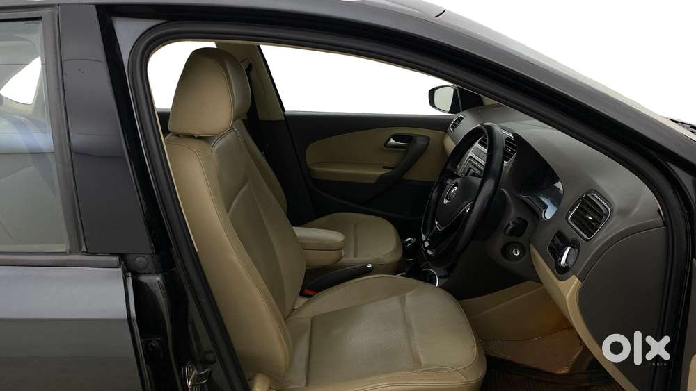 Volkswagen Vento 2013-2015 1.6 Highline, 2015, Petrol