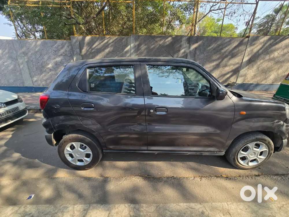 Maruti Suzuki S-presso 2024 Petrol 42600 Km Driven