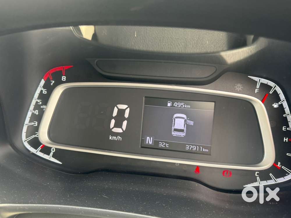Kia Sonet 2021 Petrol