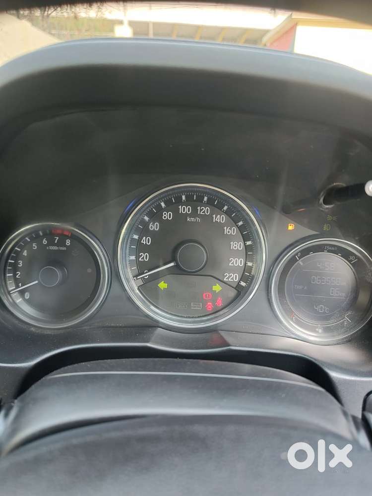 Honda City I-vtec V, 2017, Petrol