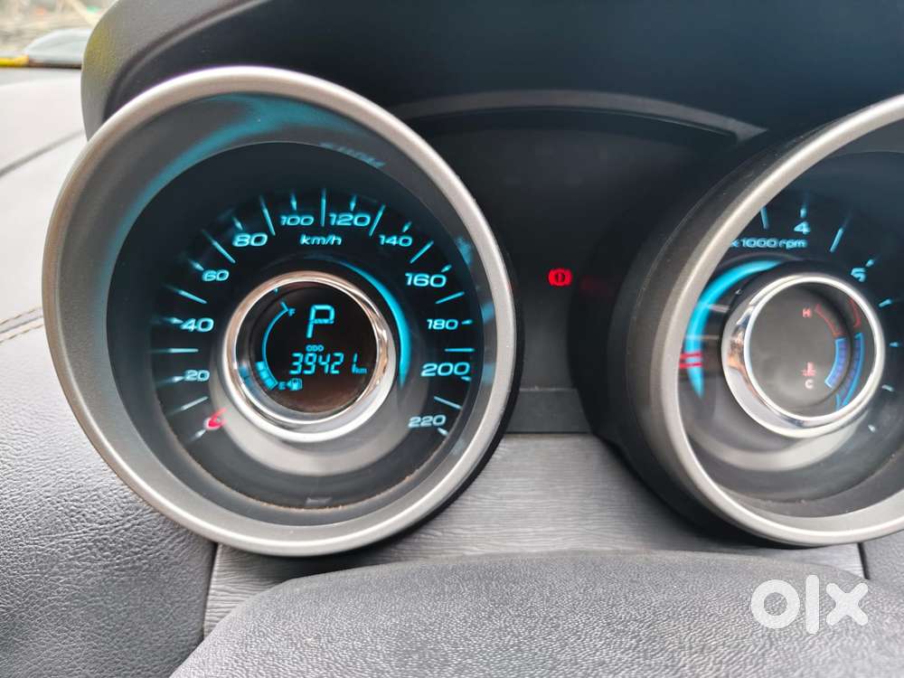 Mahindra Xuv500 W11 Option At, 2021, Diesel