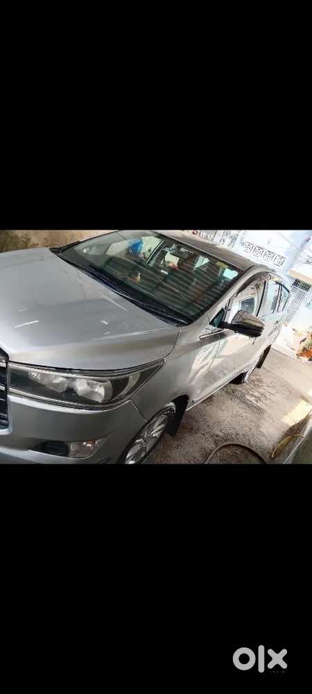 Toyota Innova Crysta 2.4 Diesel 2019
