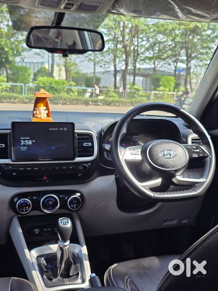 Hyundai Venue Sx Mt, 2022, Petrol