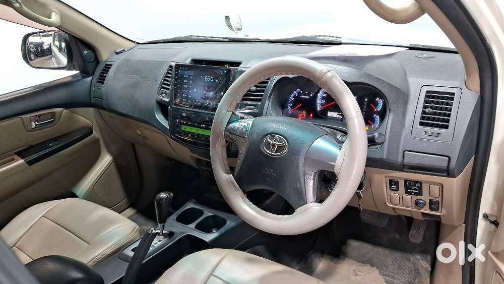 Toyota Fortuner 3.0 4x2 Automatic, 2014, Diesel