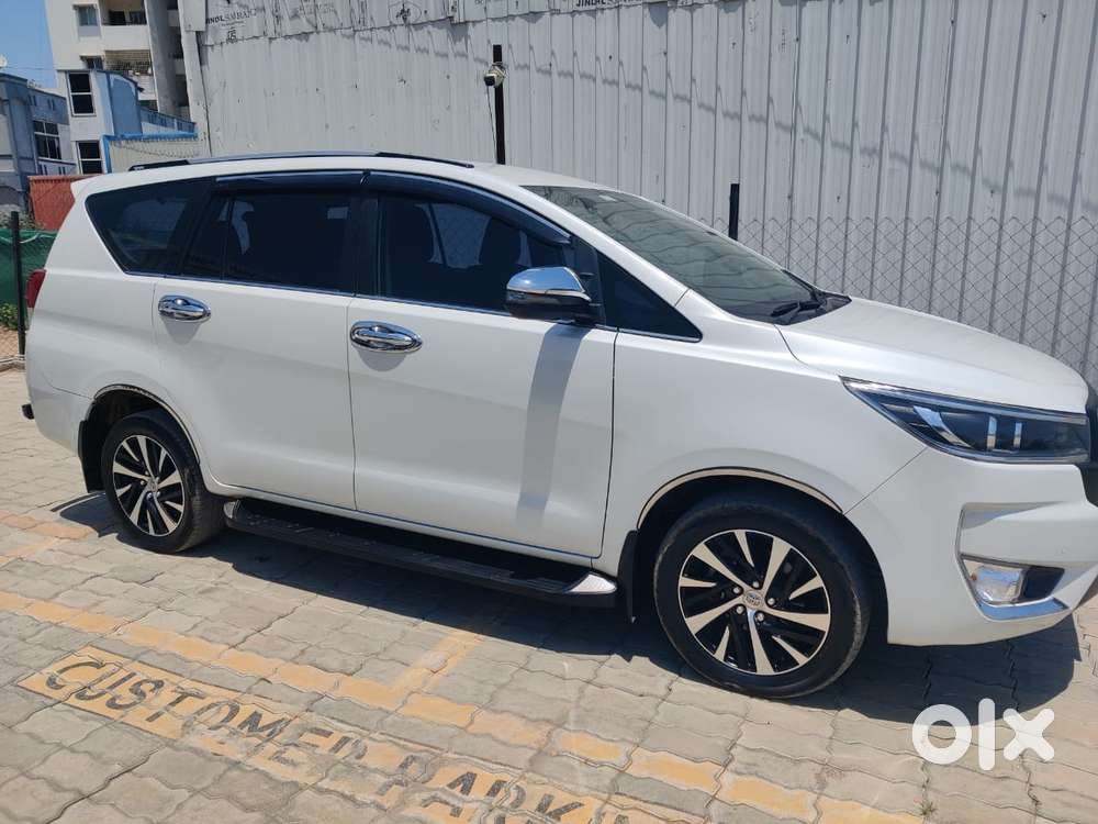 Toyota Innova Crysta 2.4 Z 7 Str, 2024, Diesel