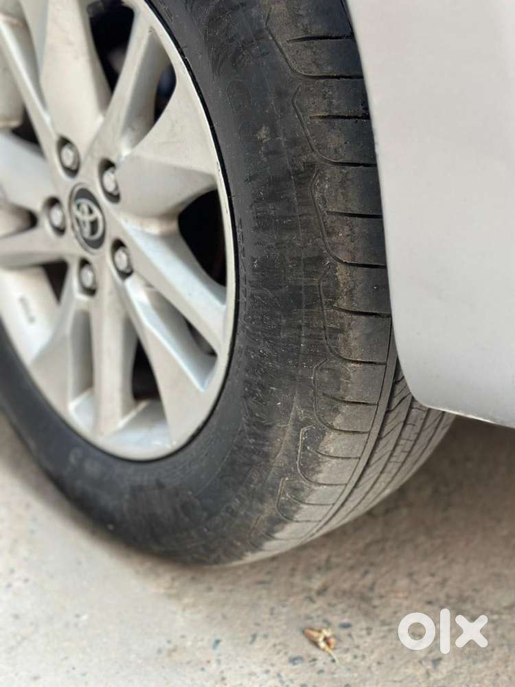 Toyota Innova Crysta [2020-ongoing] 2.4 Gx At 7 Str, 2019, Diesel