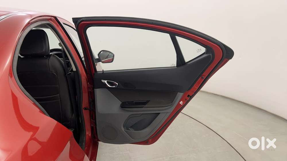 Tata Tigor Xz, 2018, Petrol