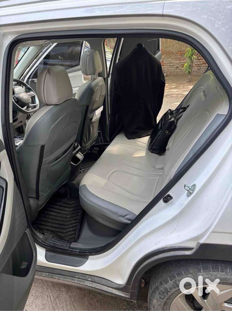Hyundai Creta 2025 Petrol Well Maintained