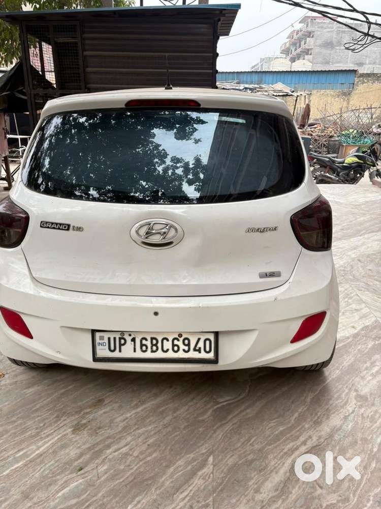 Hyundai Grand I10 2016 Cng & Hybrids Good Condition