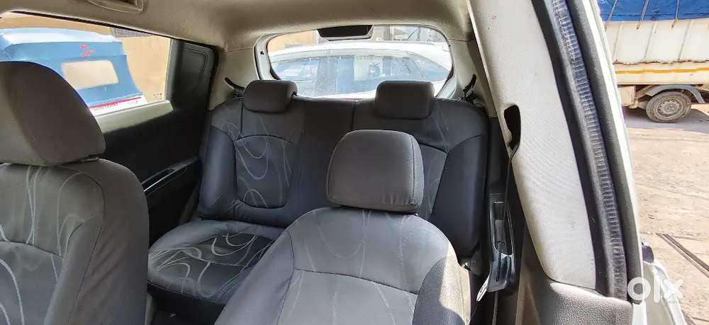 Chevrolet Beat Petrol 2012