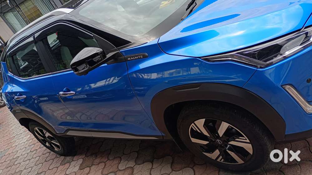 Nissan Magnite Kuro Edition Petrol Amt, 2025, Petrol