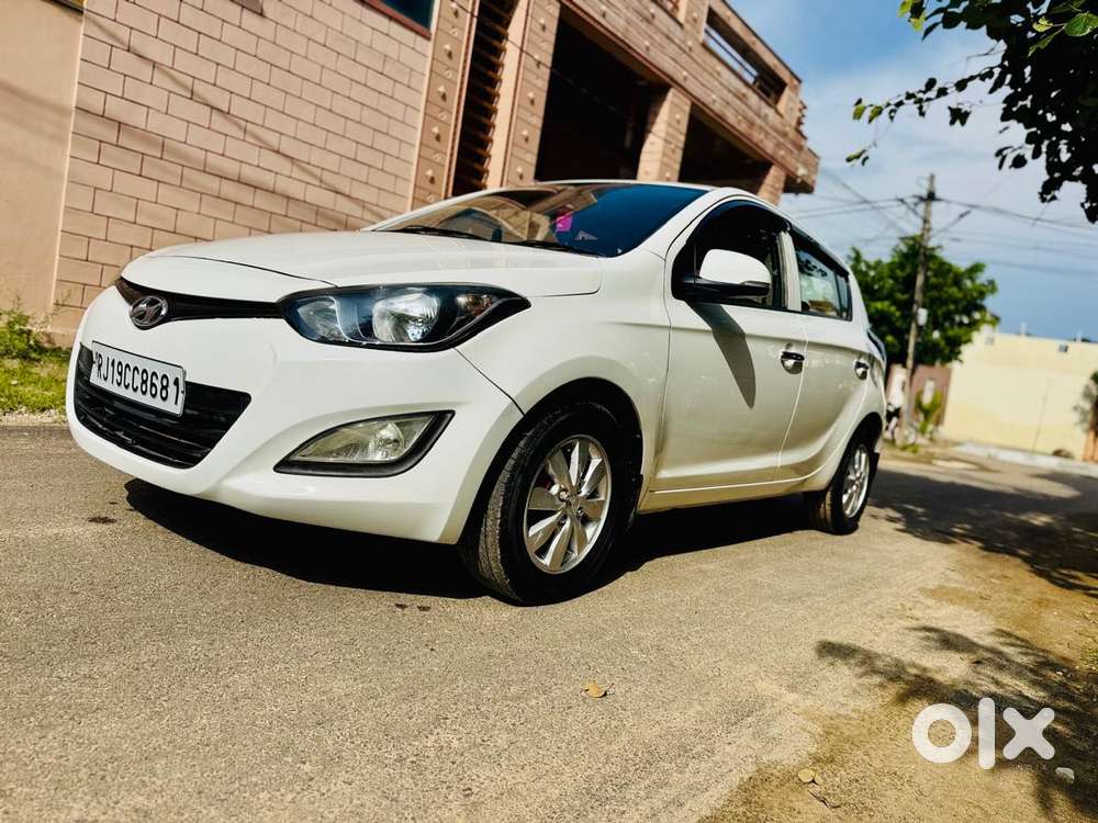Hyundai I20 2015-2017 Sportz Option 1.4 Crdi, 2012, Diesel