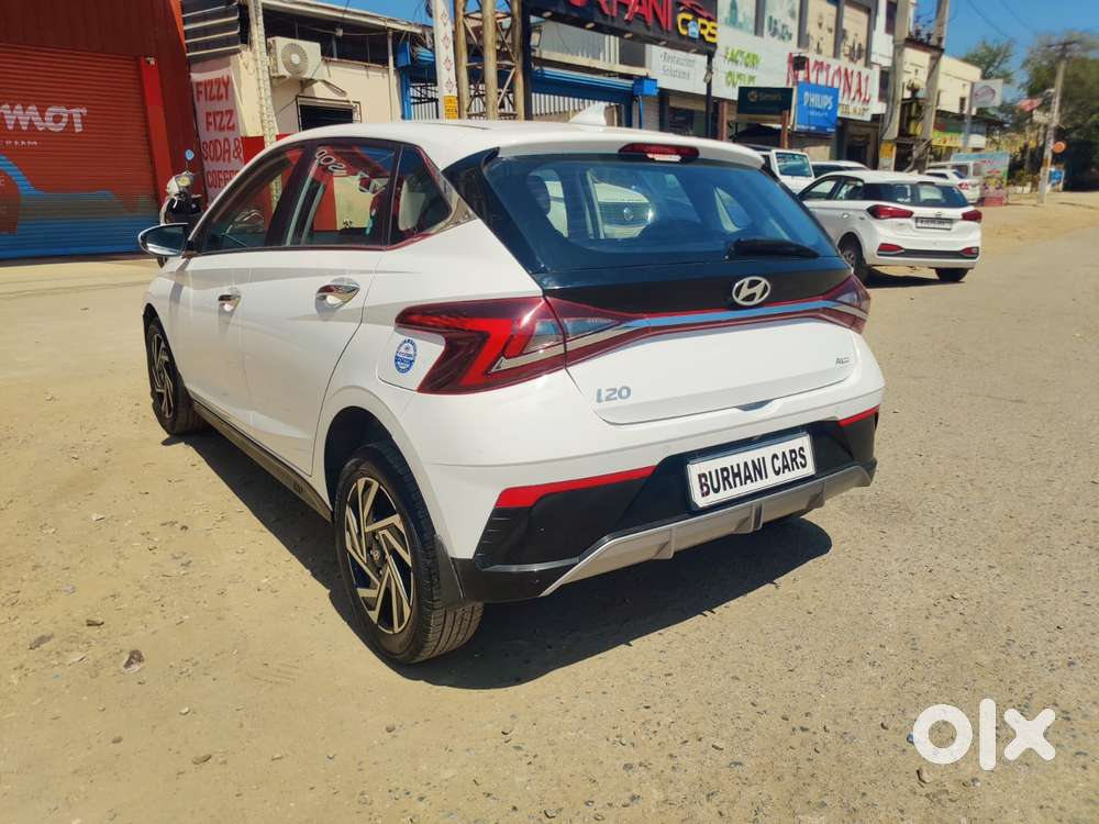 Hyundai I20 Asta (o) 1.2 Ivt, 2024, Petrol