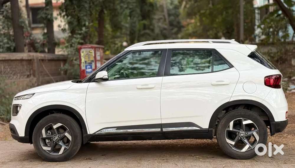 Hyundai Venue 2020 Diesel 55000 Km Driven