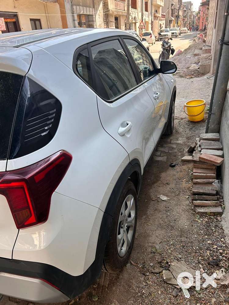 Kia Sonet 2025 Petrol 2300 Km Driven