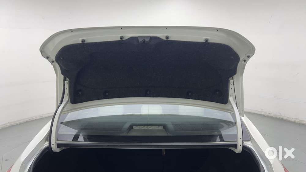 Toyota Corolla Altis 1.8 Gl, 2014, Petrol