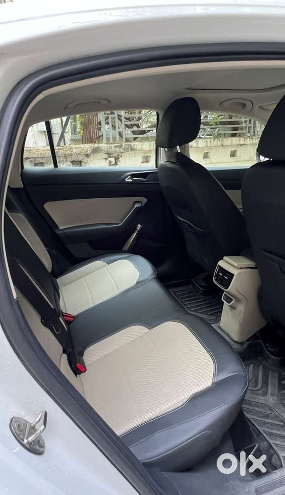 Skoda Slavia 1.5 Tsi Style At, 2023, Petrol