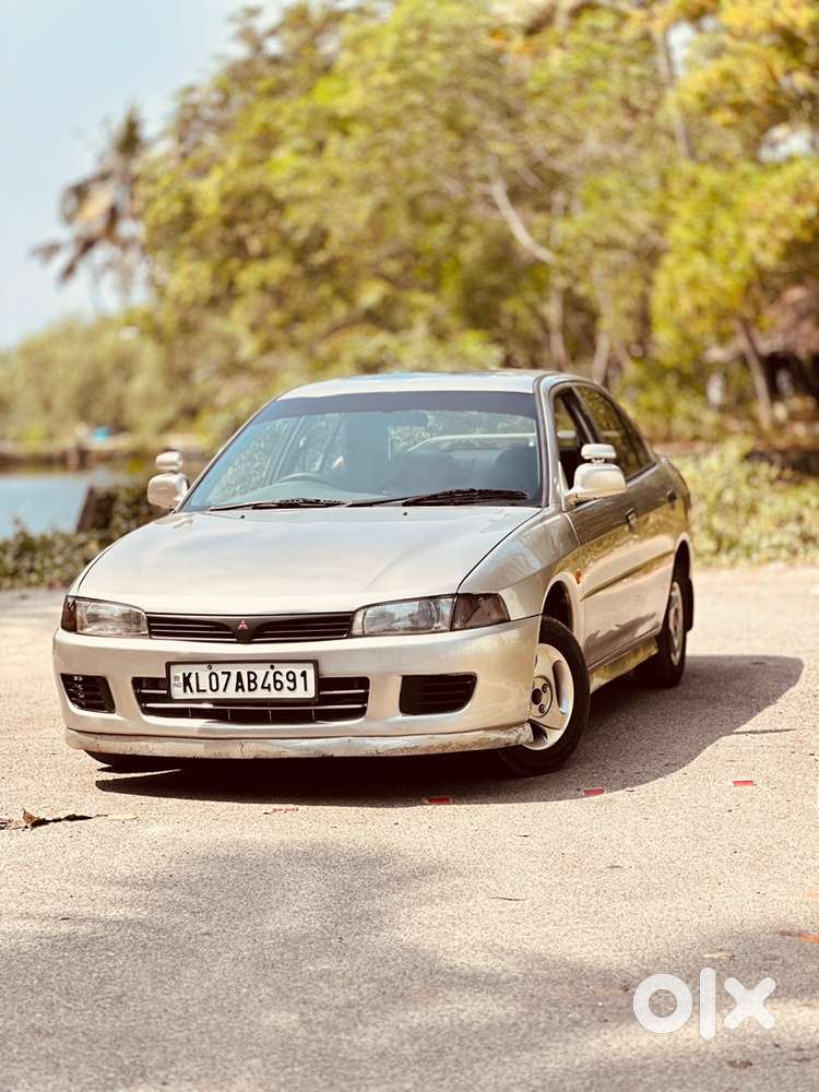 Mitsubishi Lancer Petrol 2000