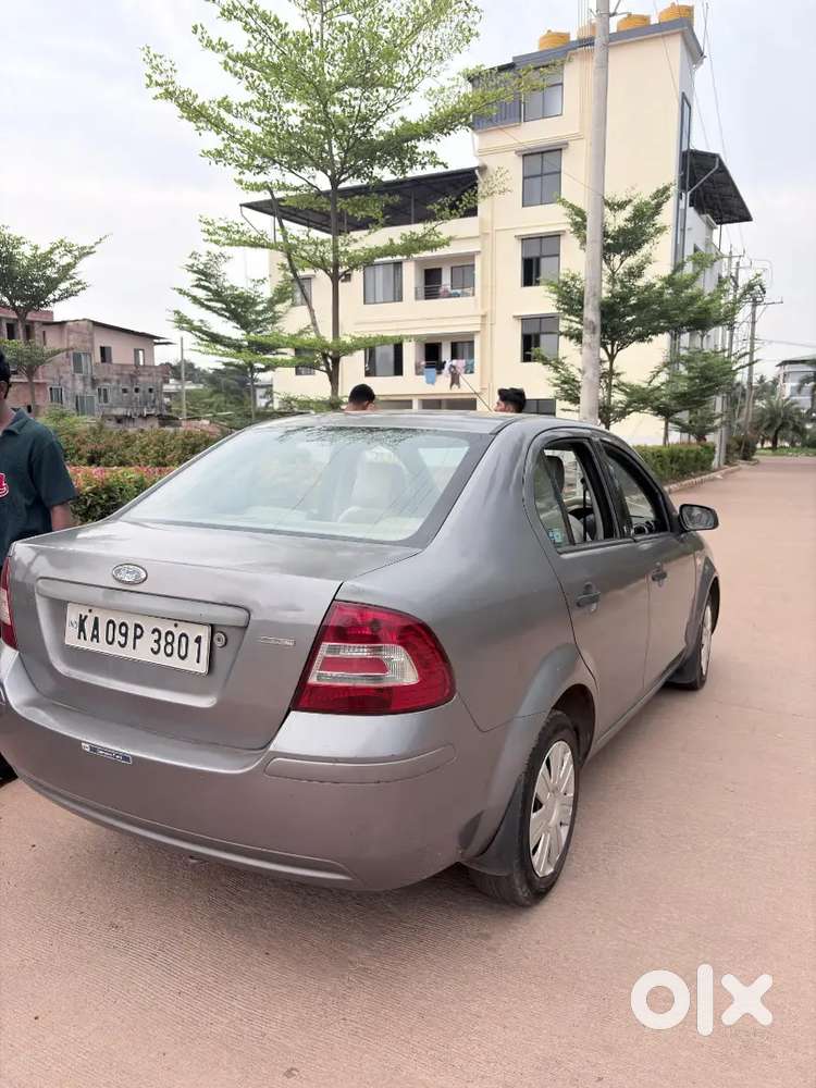 Ford Fiesta 2007 Petrol 80000 Km Driven