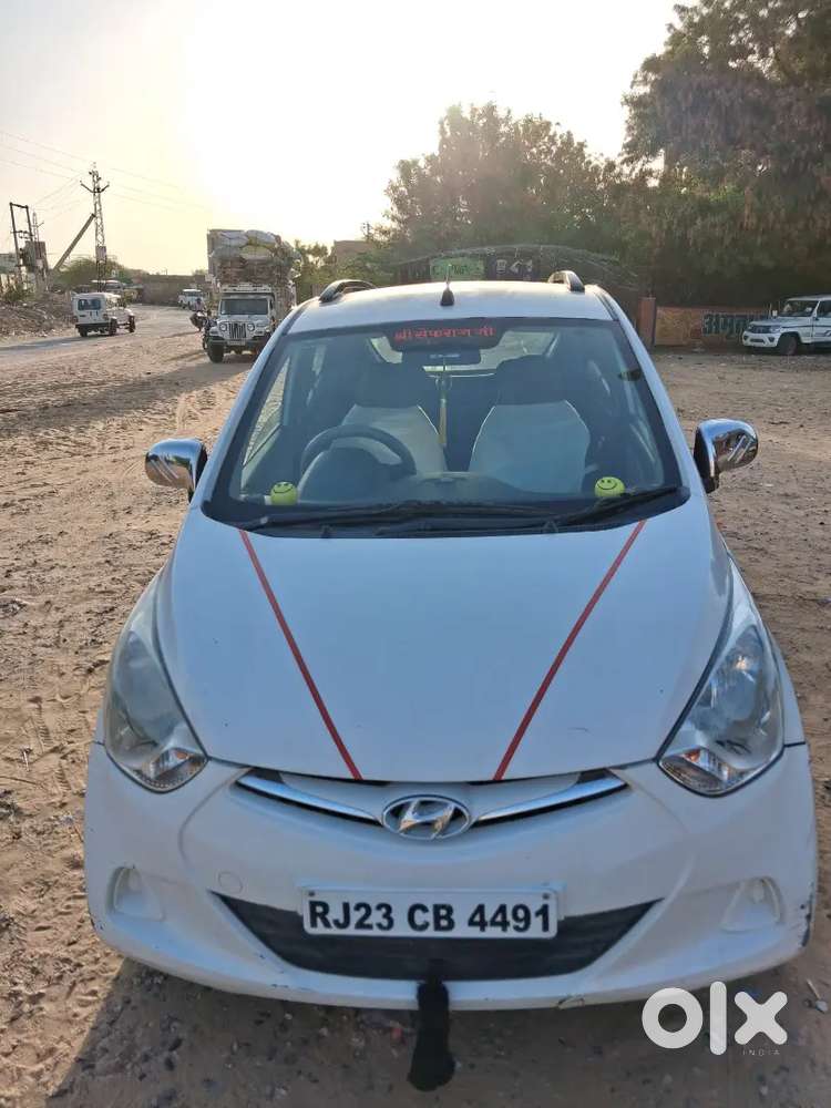 Hyundai Eon 2015 Petrol Well Maintained