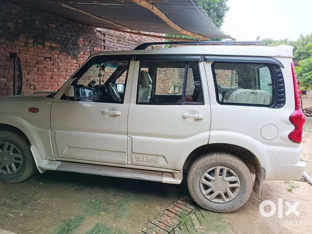 Mahindra Scorpio 2013 Diesel Well Maintained