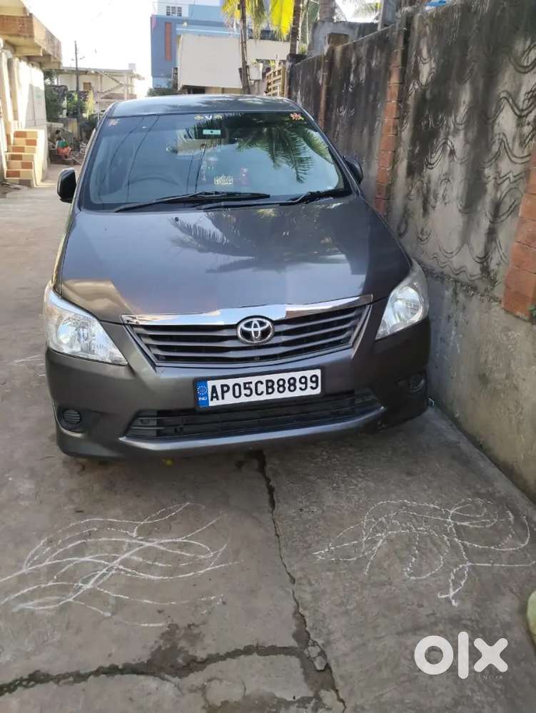 Toyota Innova 2012 Diesel