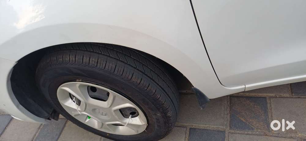 Maruti Suzuki Swift Dzire 1.3 Vxi, 2022, Petrol