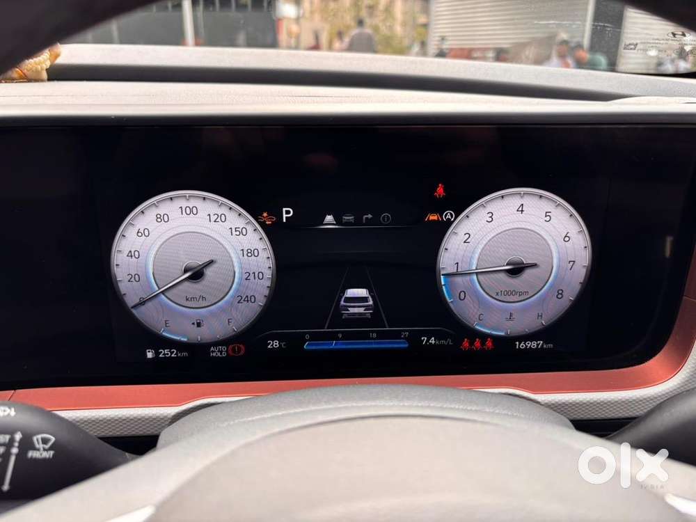 Hyundai Creta Sx(o) Ivt 1.5 Petrol 2024  Like New  Single Owner