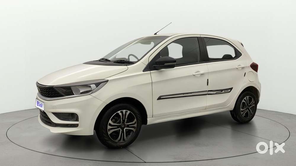 Tata Tiago 1.2 Revotron Xta, 2024, Petrol